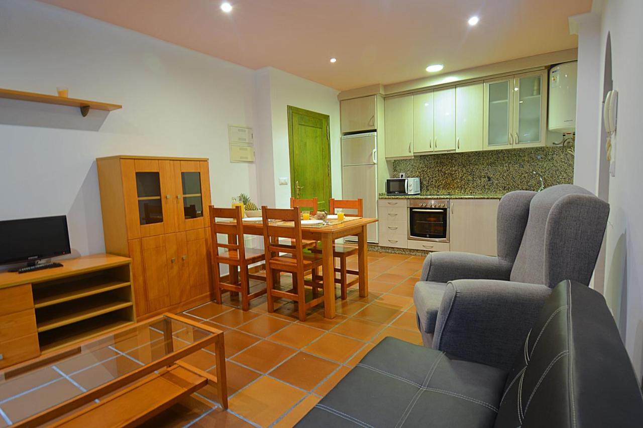 Apartamentos Playa Area Grande San Vicente do Grove Eksteriør bilde