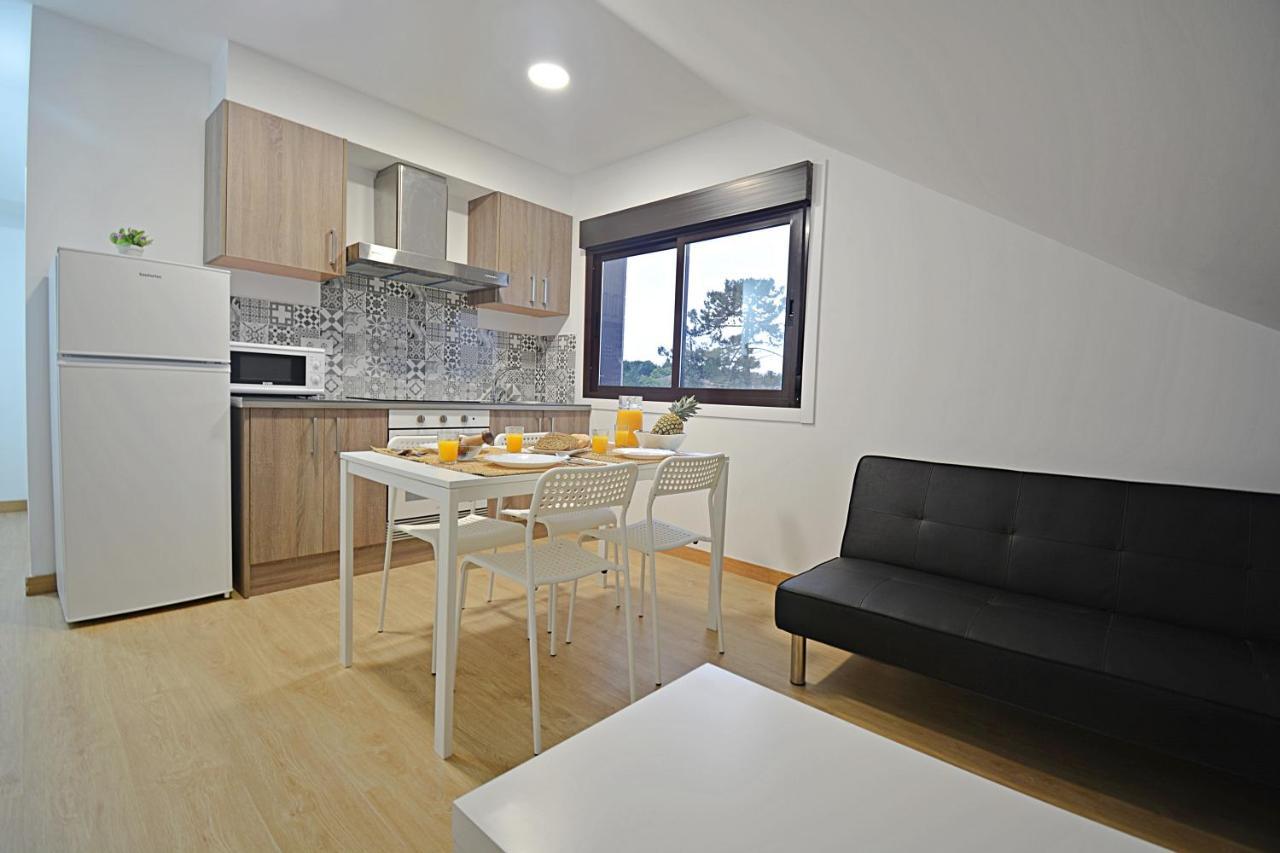 Apartamentos Playa Area Grande San Vicente do Grove Eksteriør bilde